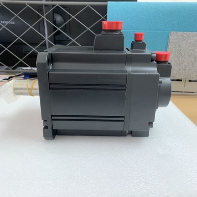 Mitsubishi HC-SFS502B AC Servo Motor 3 PHASE 5KW 133V 2000RPM 26A NEW