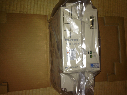 Yaskawa SGDB-03ADB AC SERVO AMPLIFIER 200-230V 3A 0.3KW 3 PHASE NEW