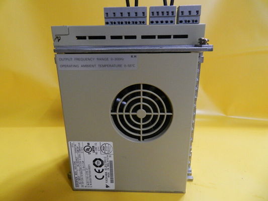 Yaskawa SGDH-05AE AC SERVO AMPLIFIER 200-230V 4/3.8A 0.5KW NEW