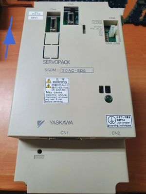 Yaskawa SGDM-30AC-SD1 AC SERVO AMPLIFIER 200-230V 12A 2KW NEW