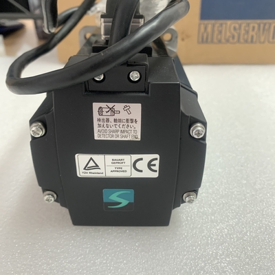 Mitsubishi HC-KFS73G1K-S18 AC Servo Motor 3 PHASE 750W 103V NEW