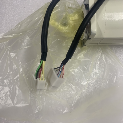 Panasonic MSMA041A1F AC SERVO MOTOR 82V 4.4A 0.4KW 200HZ 3000RPM NEW