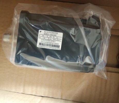 Yaskawa SGMAS-08ACA21 AC SERVO MOTOR 400W 200V 2.6A 3000RPM NEW