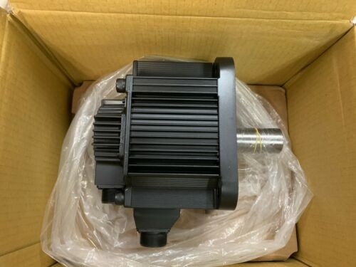 Yaskawa SGMGH-20ACA61 AC SERVO MOTOR 12.7A 1.8KW 3000RPM 200V NEW