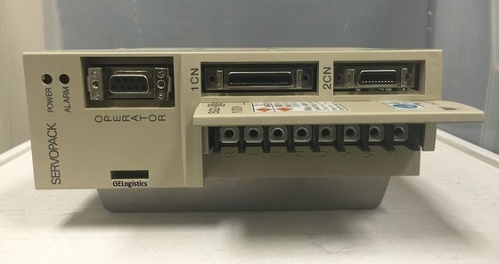 Yaskawa SGD-02BP AC SERVO AMPLIFIER 100V 8A 50/60HZ 200W NEW