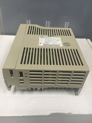 Yaskawa SGD-02BP AC SERVO AMPLIFIER 100V 8A 50/60HZ 200W NEW