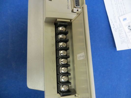 Yaskawa SGD-02BS AC SERVO AMPLIFIER 100-115V 8A 50/60HZ 200W NEW