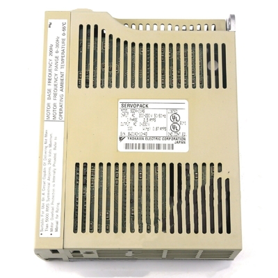 Yaskawa SGDA-01AS AC SERVO AMPLIFIER 200-230V 2.5/0.87A 50/60HZ NEW