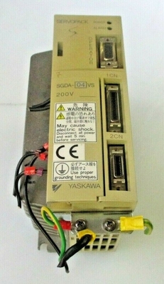 Yaskawa SGDA-04VS AC SERVO AMPLIFIER 200-230V 6/2.6A 400W NEW