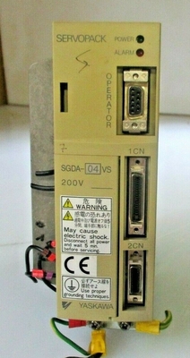 Yaskawa SGDA-04VS AC SERVO AMPLIFIER 200-230V 6/2.6A 400W NEW