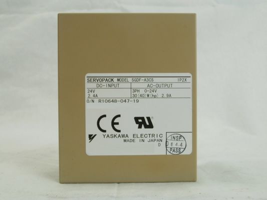 Yaskawa SGDF-A3CS AC SERVO AMPLIFIER 2.4/2.9A 0-24V 30W 3 PHASE NEW