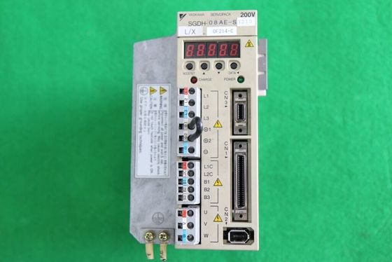 Yaskawa SGDH-08AE-SY202 AC SERVO AMPLIFIER 220-230V 11A 0.8KW NEW