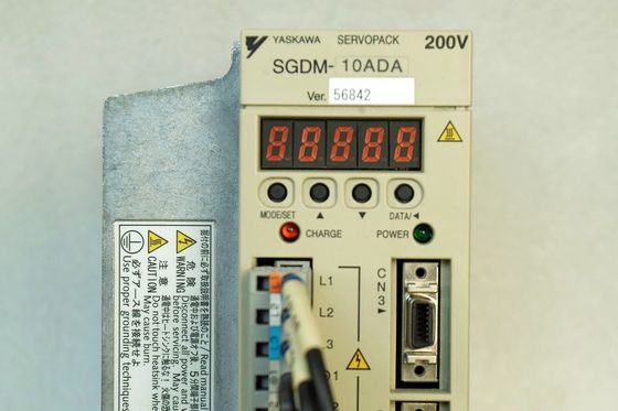 Yaskawa SGDH-10ADA AC SERVO AMPLIFIER 200-230V 7A 1KW 3 PHASE NEW