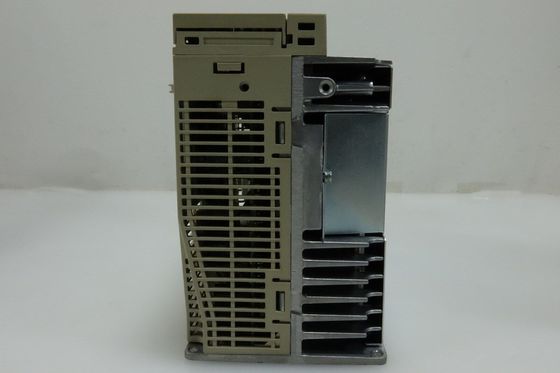 Yaskawa SGDH-20AE AC SERVO AMPLIFIER 200-230V 12A 2KW 3 PHASE NEW