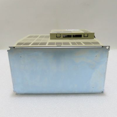 Yaskawa SGDH-50AE AC SERVO AMPLIFIER 3 PHASE 200-230V 28A 5KW NEW