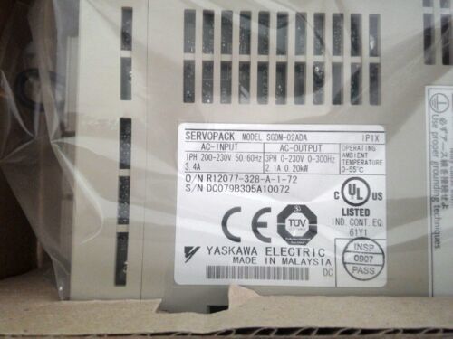 Yaskawa SGDM-02ADA AC SERVO AMPLIFIER 200-230V 3.4A 0.2KW NEW