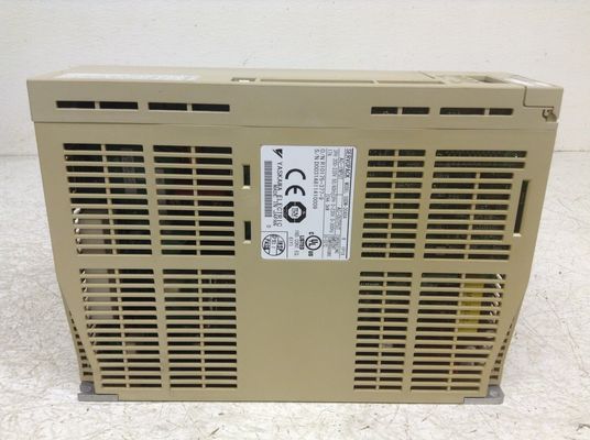 Yaskawa SGDM-30ADA AC SERVO AMPLIFIER 200-230V 17A 3KW 50/60HZ NEW