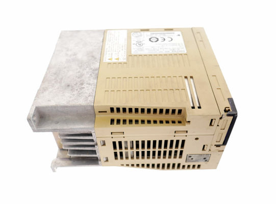 Yaskawa SGDS-15A12AY524 AC SERVO AMPLIFIER 200-230V 7.3A 1.5KW NEW