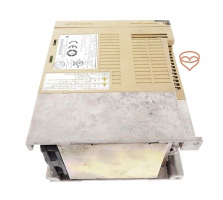 Yaskawa SGDS-15A12AY524 AC SERVO AMPLIFIER 200-230V 7.3A 1.5KW NEW