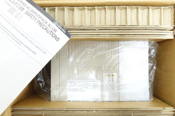 Yaskawa SGDS-20A01A AC SERVO AMPLIFIER 200-230V 9.7A 2KW NEW