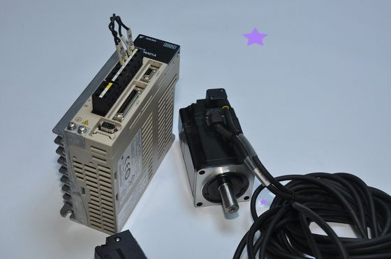 Yaskawa SGDS-30A01A AC SERVO AMPLIFIER 200-230V 9.7A 3KW NEW