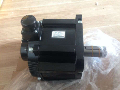 Yaskawa SGMGV-44ADC61 AC SERVO MOTOR 200V 32.8A 4.4KW 1 YEAR NEW
