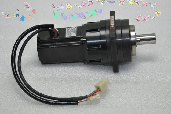 Yaskawa SGM-02A3G26 AC SERVO MOTOR 200W 200V 2A 3000RPM NEW