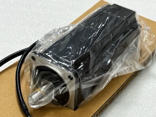 Yaskawa SGM-08A312B AC SERVO MOTOR 750W 200V 4.4A 3000RPM NEW
