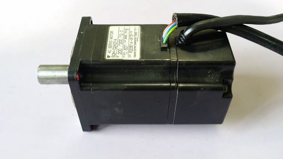 Yaskawa SGM-08V314B AC SERVO MOTOR 750W 200V 4.4A 3000RPM NEW