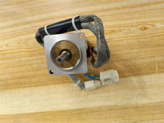Yaskawa SGM-A5A3NT14 AC SERVO MOTOR 50W 200V 0.6A 3000RPM NEW
