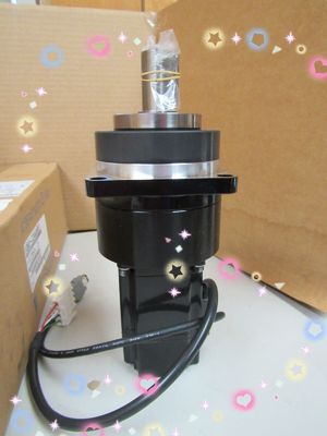 Yaskawa SGMAH-02AAAJ361 AC SERVO MOTOR 200W 200V 2.1A 3000RPM NEW