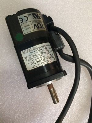 Yaskawa SGMAH-A8A1A-YR31 AC SERVO MOTOR 50W 200V 3000RPM 0.64A NEW