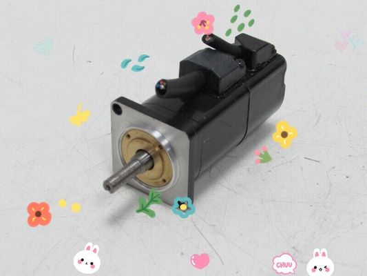 Yaskawa SGMAH-A5AAF41D AC SERVO MOTOR 50W 200V 3000RPM 0.6A NEW