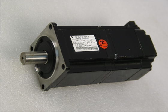 Yaskawa SGMAS-04A2A4C-Y2 AC SERVO MOTOR 400W 200V 3000RPM 2.6A NEW