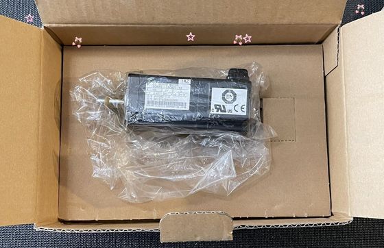 Yaskawa SGMAS-10ACA-SY11 AC SERVO MOTOR 750W 200V 3000RPM 5.4A NEW