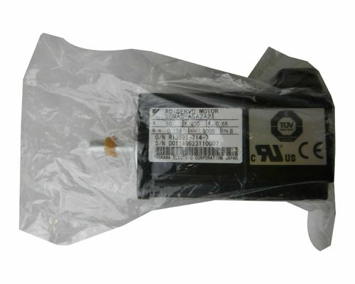 Yaskawa SGMAS-A5A2A21 AC SERVO MOTOR 50W 200V 3000RPM 0.66A NEW
