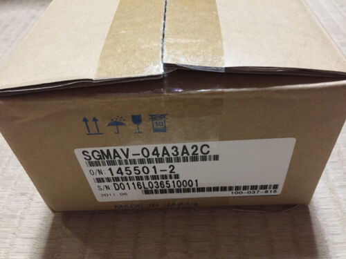 Yaskawa SGMAV-04A3A2C AC SERVO MOTOR 400W 200V 3000RPM 2.6A NEW
