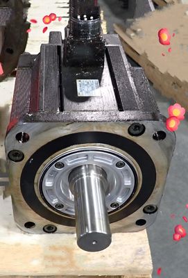 Yaskawa SGMG-44ASAAB AC Servo Motor 32.8A 4.4KW 1500RPM 200V NEW