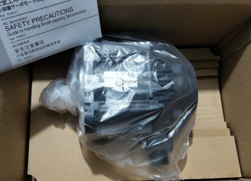 Yaskawa SGMGV-44ADA21 AC Servo Motor 23.8A 4.4KW 1500RPM 200V NEW