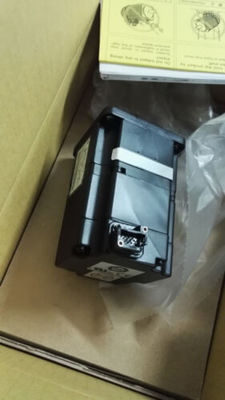 Yaskawa SGMPS-02ACA2C AC SERVO MOTOR 200W 3000RPM 200V 2A NEW