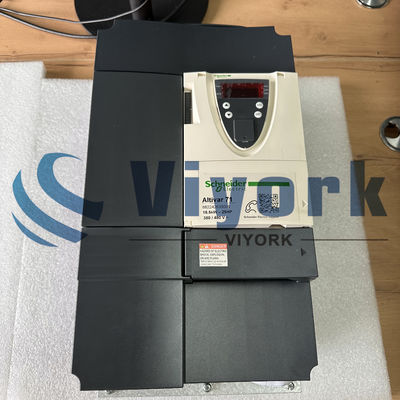 Schneider ATV71HD18N4Z SPEED DRIVE 25HP 460V ATV71LED KEYPAD NEW