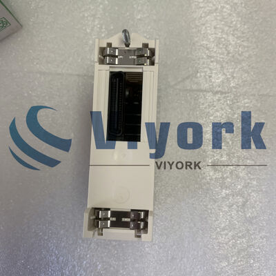 Schneider MODICON BMXDDM16022 DISCRETE I/O MODULE X80 8 INPUTS 8 OUTPUTS NEW