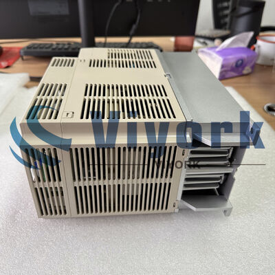 Yaskawa SGDB-30VN SERVO DRIVE 200-230VAC 50/60HZ 18AMP NEW