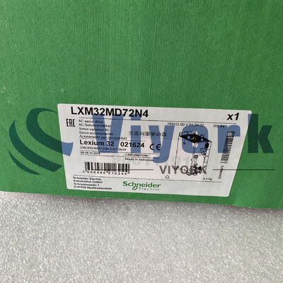 Schneider LXM32MD72N4 MOTION SERVO DRIVE LEXIUM 32 3PHASE SUPPLY 208/480V NEW